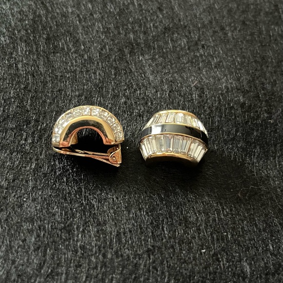 Vintage Christian Dior Swarovski Crystal Gold Plated Earrings Clip-On - Picture 11 of 12